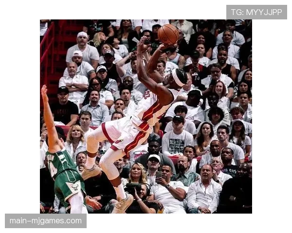 历史回顾：近十年“黑八”奇迹的背景与共同点，对本赛季的启示